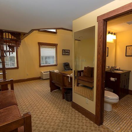 The Red Mill Inn Baldwinsville Екстериор снимка